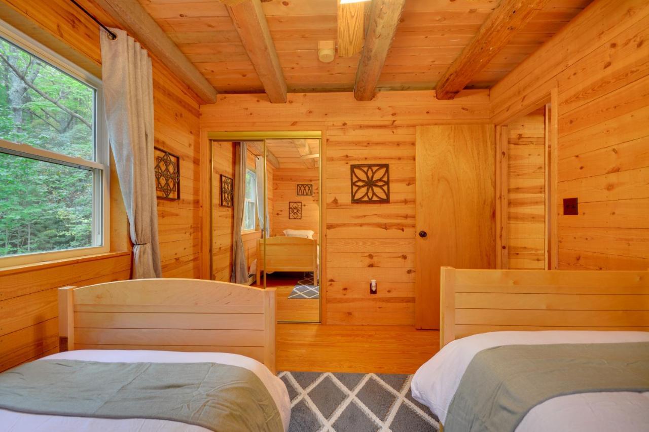 Serene Fancy Gap Cabin Retreat In Private Setting! Экстерьер фото