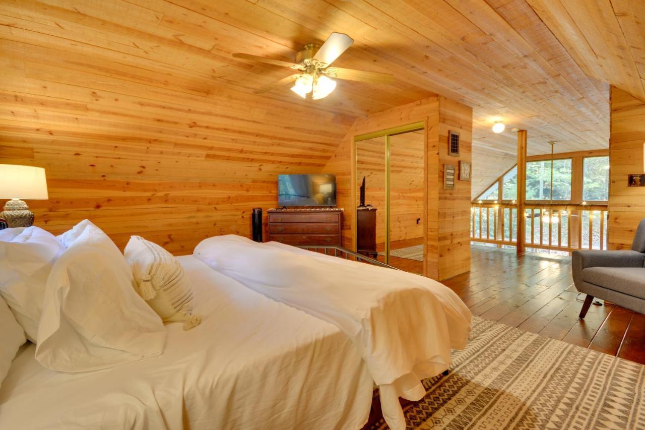 Serene Fancy Gap Cabin Retreat In Private Setting! Экстерьер фото